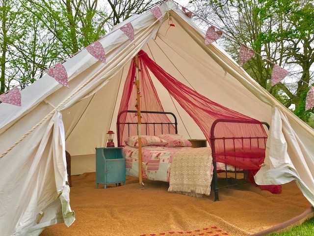 Honeymoon Suite